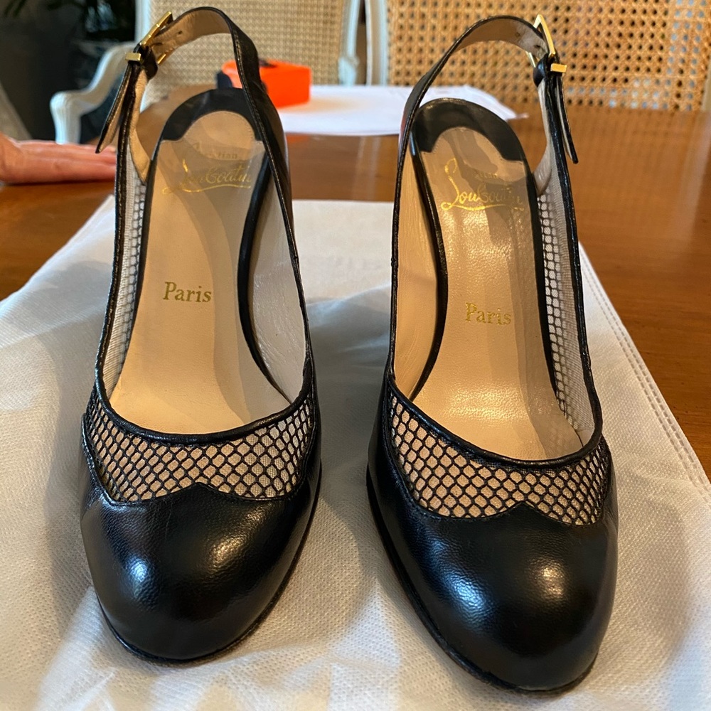 Black Loubitoun Wedge with Mesh Accent